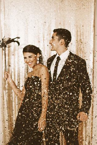 Идеальное сочетание: золотой и черный цвет для новогодней свадьбы 