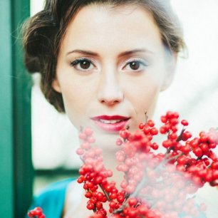 Дух Рождества: зимняя свадьба в ярко-красных тонах