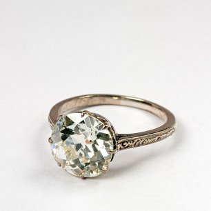 Что нужно знать, выбирая кольцо для помолвки