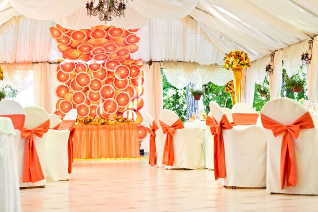 цитрусовая свадьба, декор зала