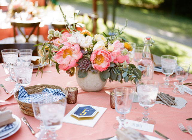 В центре внимания: сказочные пионы Claire de Lune 