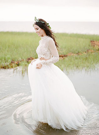 Нежное свадебное платье crop top