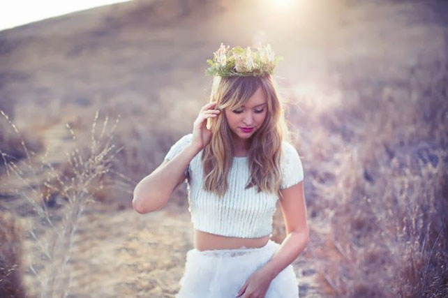 Платье невесты с коротким топом