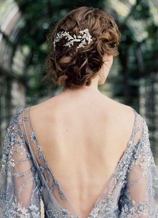 Цветочные веточки: 38 идей для весенней свадебной прически 