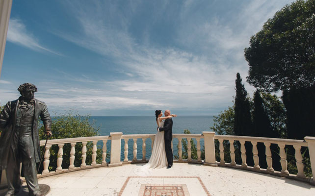  свадебная церемония в Крыму, панорамная площадка «Онегин» в Гурзуфе