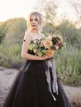 Dark Romance: 60 идей для свадьбы накануне Хэллоуина 