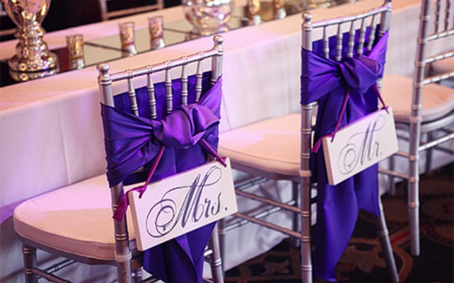 Декор стульев с помощью деревянных дощечек