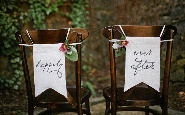 Декор стульев с помощью ткани