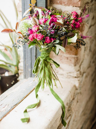 Особый шик: свадебный декор из бархата 