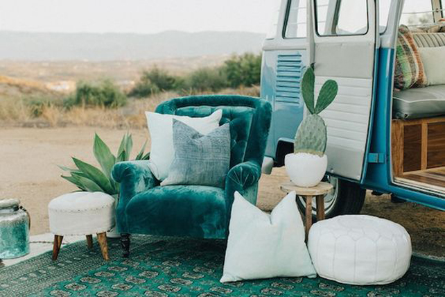 Особый шик: свадебный декор из бархата 