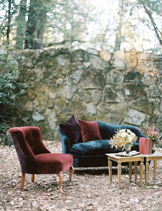 Особый шик: свадебный декор из бархата 