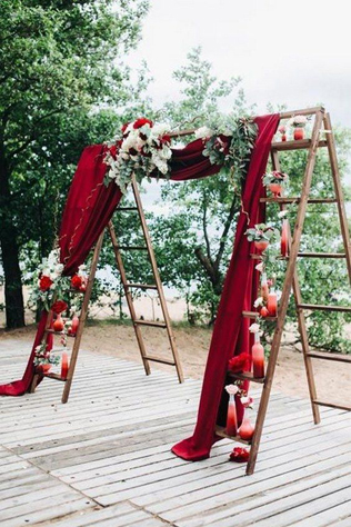 Особый шик: свадебный декор из бархата 