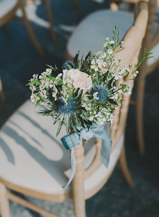 Особый шик: свадебный декор из бархата 