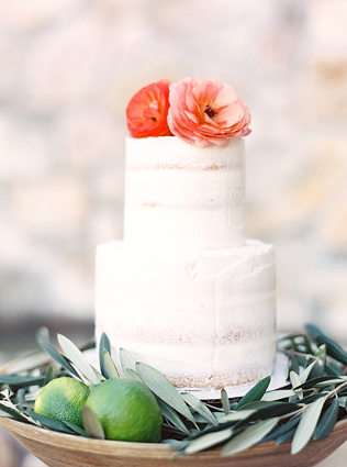 5 сладких трендов: декор для свадебного торта 