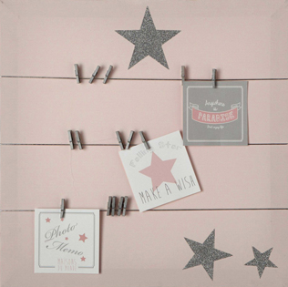 мудборд на веревках и прищепках