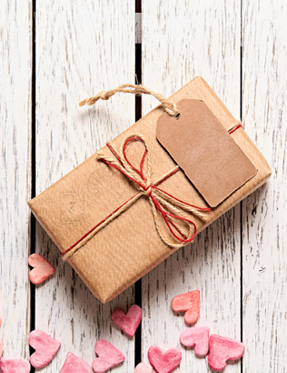 10 способов сделать красивые подарочные коробки своими руками - Лайфхакер