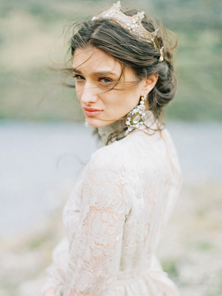 Тиары и диадемы: почувствуй себя королевой 