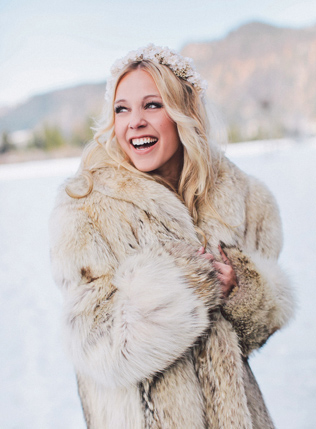 зимний образ невесты, меховая шубка для зимней невесты