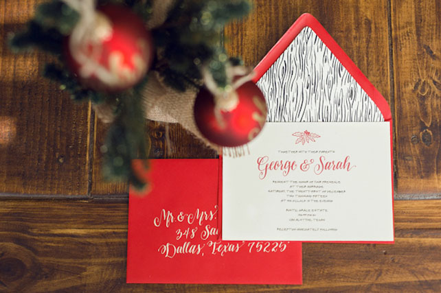 Дух Рождества: зимняя свадьба в ярко-красных тонах 