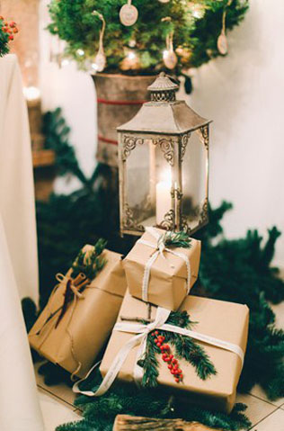 Дух Рождества: зимняя свадьба в ярко-красных тонах 