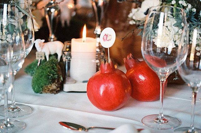 Дух Рождества: зимняя свадьба в ярко-красных тонах 