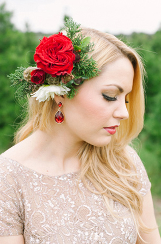 Свадьба в деталях: ели и еловые ветки 