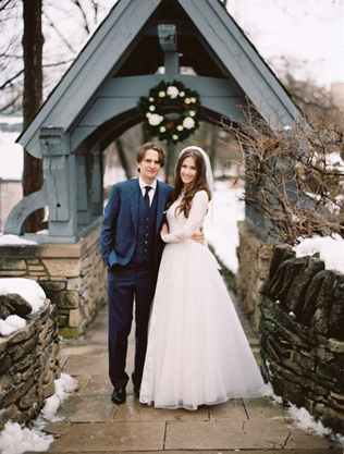 Свадьба в деталях: ели и еловые ветки 