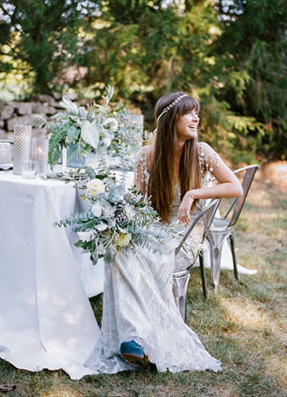 Свадьба в деталях: ели и еловые ветки 