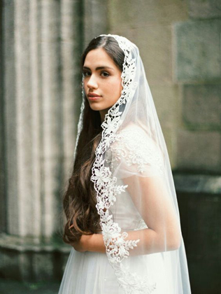 Фата-мантилья: секреты выбора 