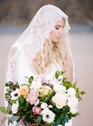 Фата-мантилья: секреты выбора 