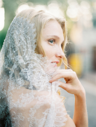 Фата-мантилья: секреты выбора 