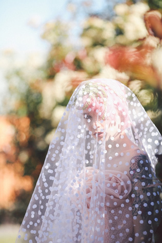 Изысканная тенденция: фата с узором в горошек 