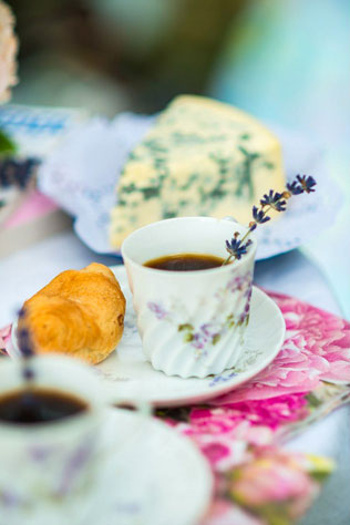 лаванда в декоре свадьбы