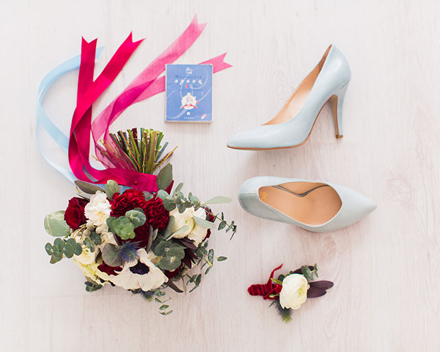 «Маленький принц»: стилизованная свадебная фотосессия, туфли и букет невесты