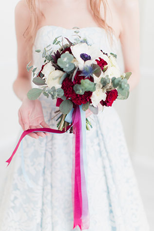 «Маленький принц»: стилизованная свадебная фотосессия, букет невесты