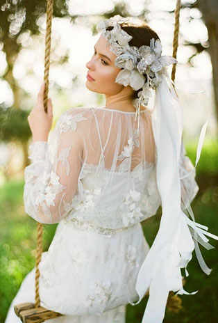 Свадебная фотосессия на качелях, образ невесты