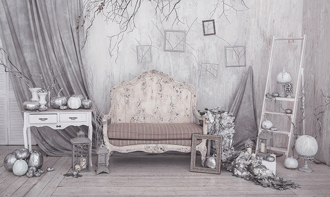 Frozen autumn, свадьба в серебристом цвете, декор свадьбы винтажной мебелью, винтажный диван