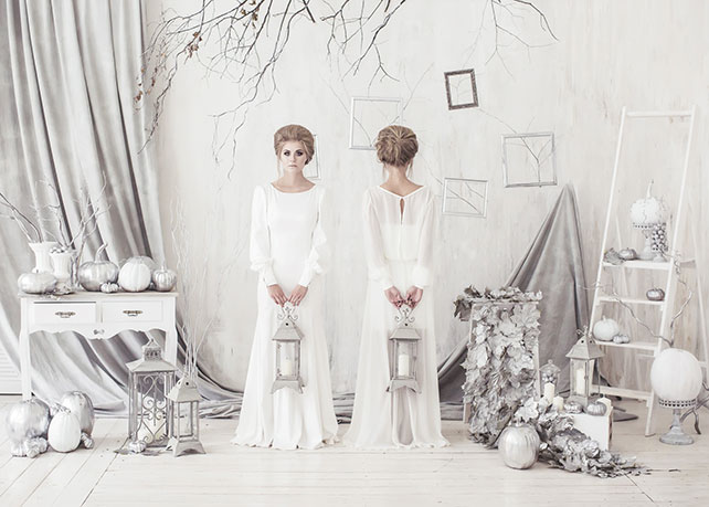 Frozen autumn, свадьба в серебристом цвете, невеста с фонариком в руке