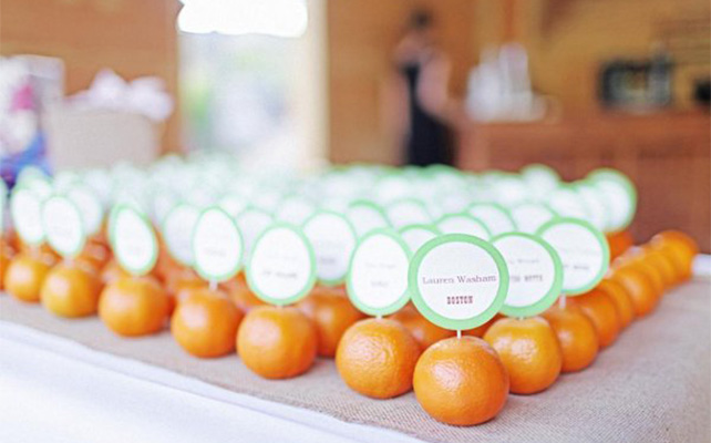 Фрукты в декоре свадебного стола