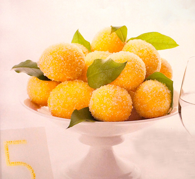 Фрукты в декоре свадебного стола