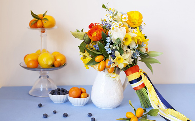 Фрукты в букете невесты