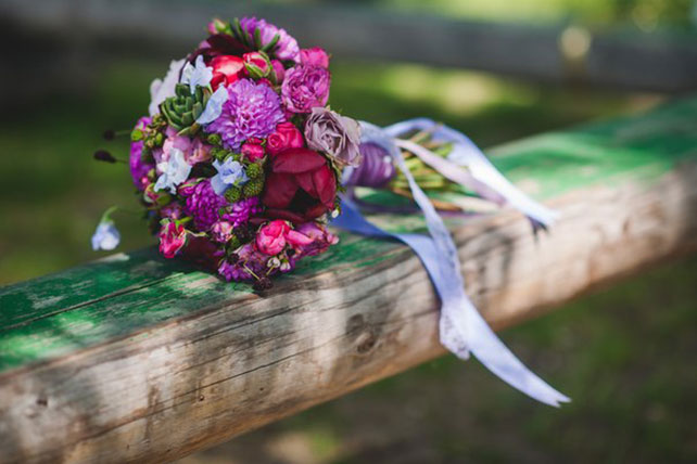 Свадебные букеты с использованием георгин