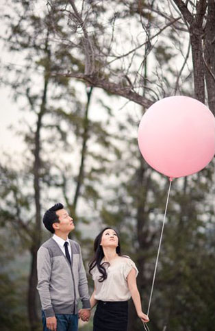 Гигантские воздушные шары, love story с большими шарами