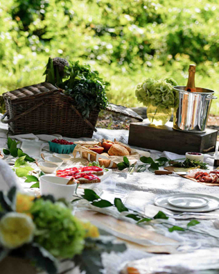 Глэмпинг как идеальный вариант для девичника 