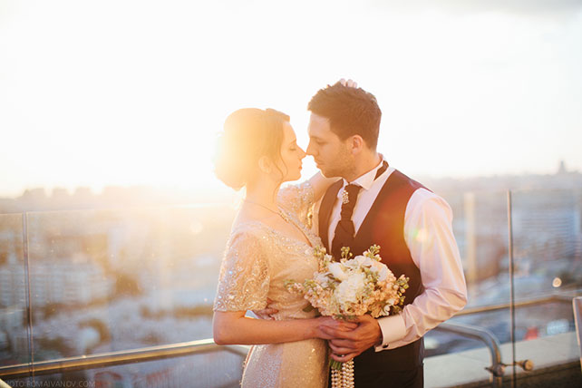 годовщина свадьбы на крыше, фотосессия на крыше