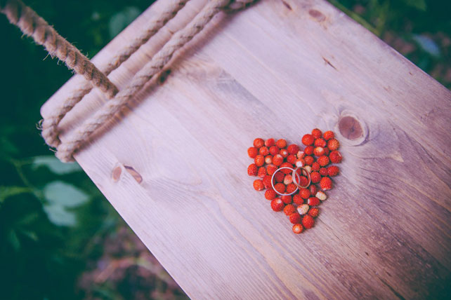 годовщина свадьбы в сказочном лесу, кольца