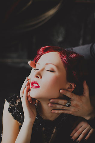 Готичная свадьба, макияж невесты