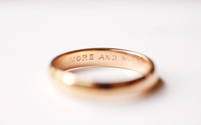 Обручальное кольцо