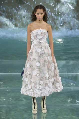 Haute Couture осень-зима 2016: 40 самых красивых платьев для невест 