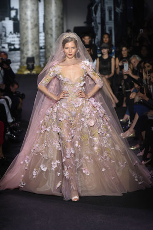 Haute Couture осень-зима 2016: 40 самых красивых платьев для невест 